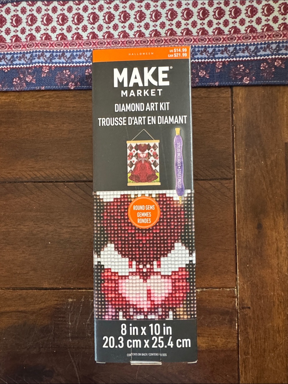 Makers Market Red and White Diamond Art Kit